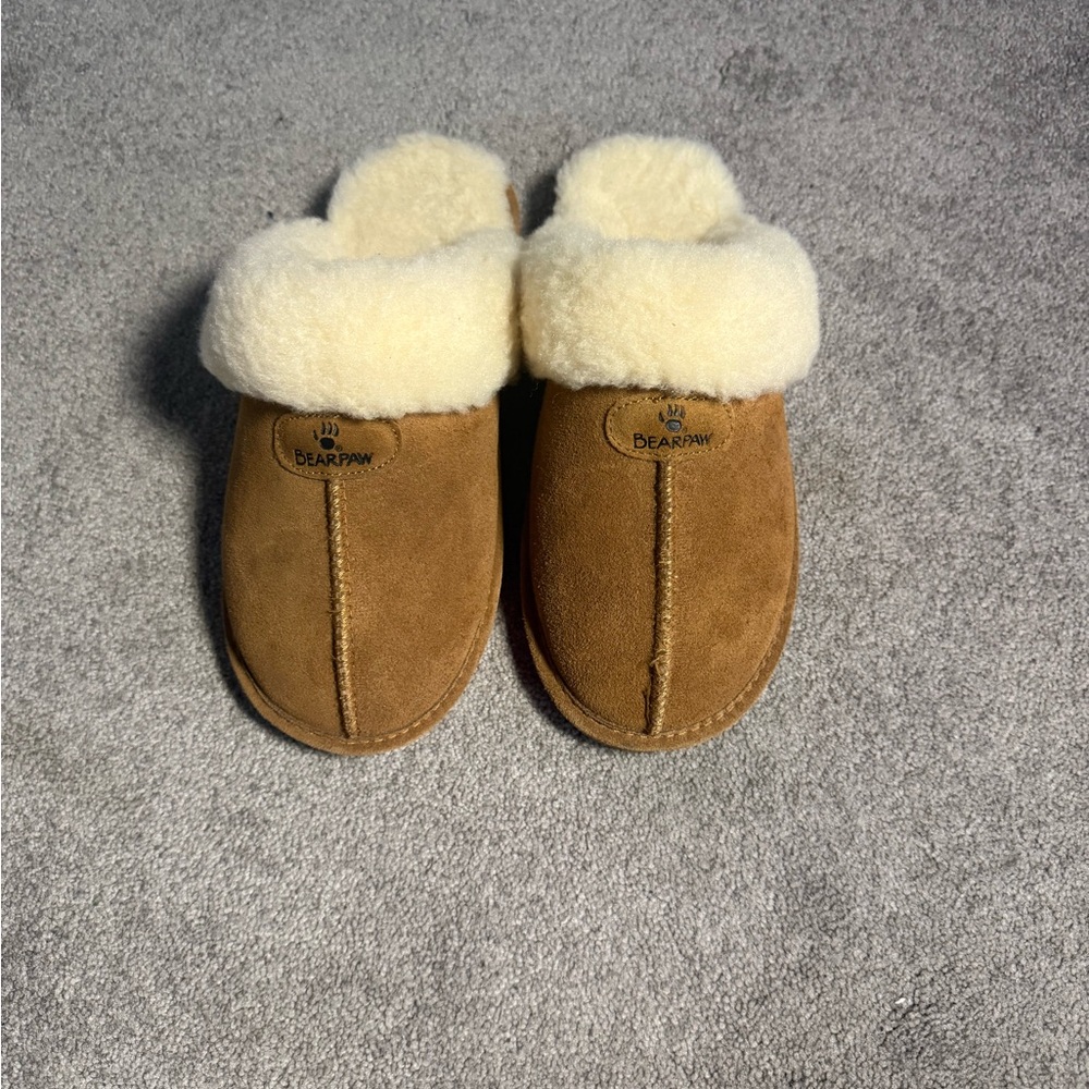 BearPaw Cream Fleece Lined Footwear - Picture 3 of 6